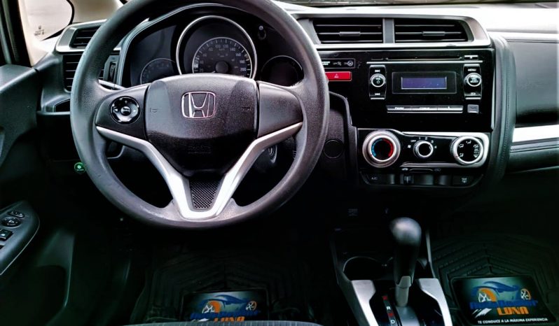 Honda Fit 2015 lleno