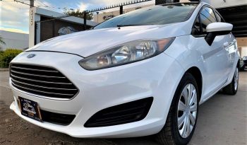 Ford Fiesta 2016 lleno