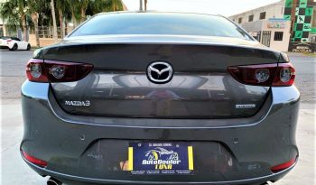 Mazda 3 2019 lleno