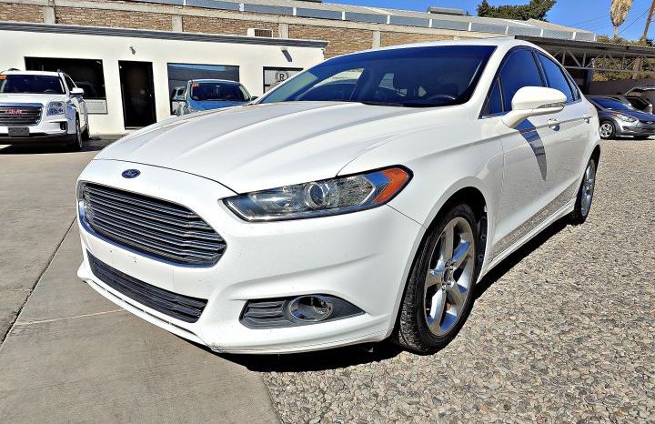 Ford Fusion 2015 lleno