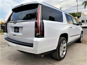 Cadillac Escalade ESV Premium 2017
