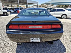 Dodge Challenger Sxt 2014