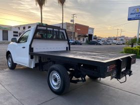 Nissan Np 300 Cab. Plataforma 2020