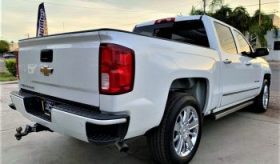 Chevrolet Cheyenne High Country 4×4 2018