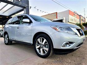 Nissan Pathfinder Exclusive, 2015