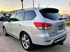 Nissan Pathfinder Exclusive 2015