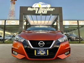 Nissan Versa Advance 2020