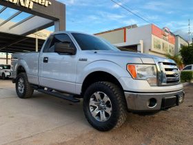 Ford Lobo XLT 4×4, 2012
