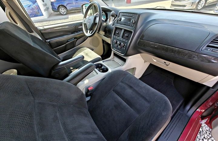 Dodge Grand Caravan 2016 lleno