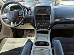 Dodge Grand Caravan 2016 lleno