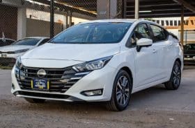 Nissan Versa Advance 2024