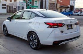 Nissan Versa Advance 2024