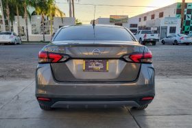 Nissan Versa Sense, 2022
