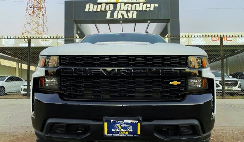 Chevrolet Silverado 2020 lleno