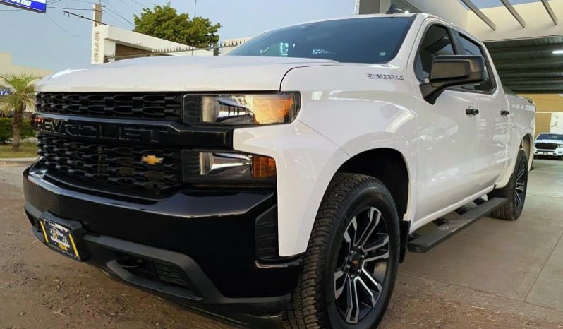 Chevrolet Silverado 2020 lleno