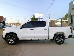 Chevrolet Silverado 2020 lleno