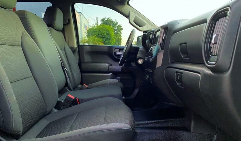 Chevrolet Silverado 2020 lleno