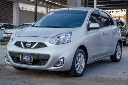 Nissan March 2018 lleno
