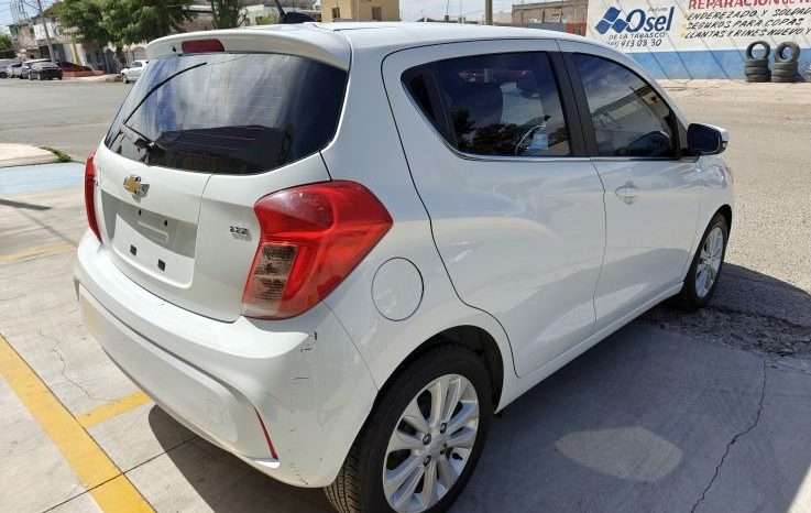 Chevrolet Spark 2018 lleno