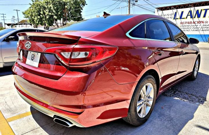 Hyundai Sonata 2015 lleno