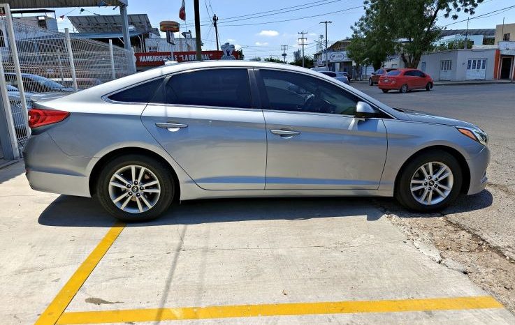 Hyundai Sonata 2017 lleno