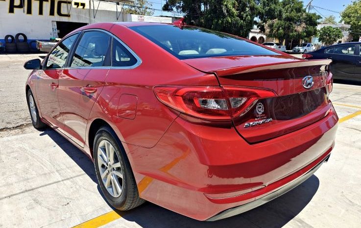 Hyundai Sonata 2017 lleno