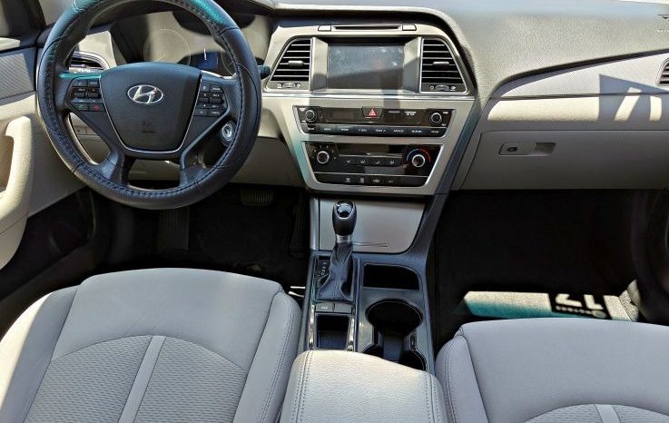 Hyundai Sonata 2017 lleno
