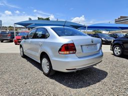 Volkswagen Vento 2020 lleno