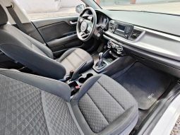 Kia Rio 2021 lleno