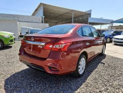 Nissan Sentra 2018 lleno