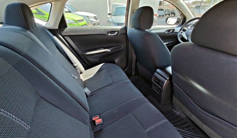Nissan Sentra 2018 lleno