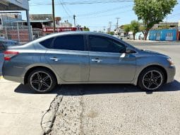 Nissan Sentra 2015 lleno