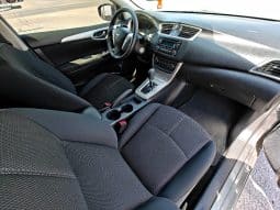 Nissan Sentra 2015 lleno