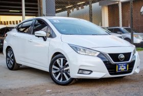 Nissan Versa 2020