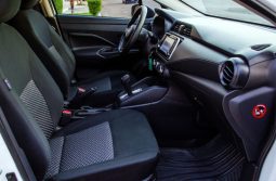 Nissan Versa 2024 lleno