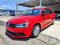 Volkswagen Jetta 2015 lleno