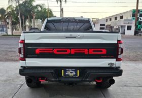 Ford Lobo Raptor 2022