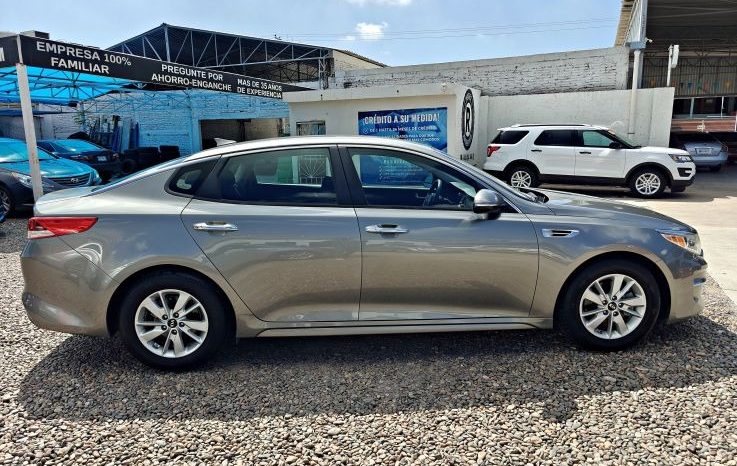Kia Optima 2016 lleno