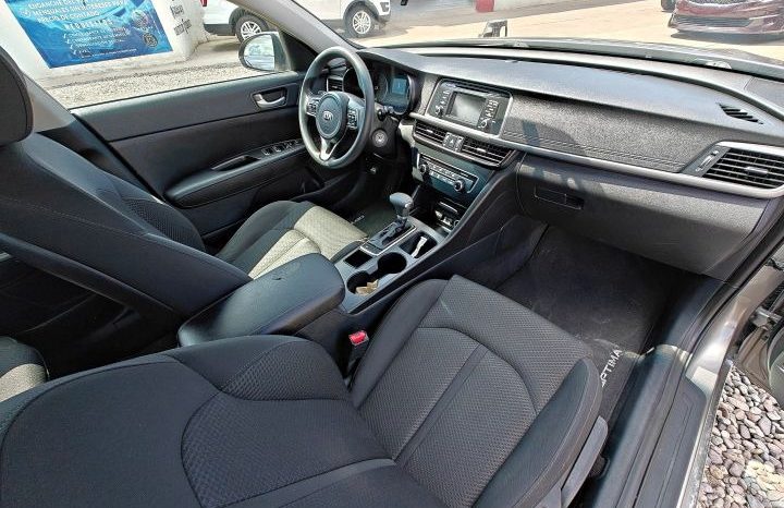 Kia Optima 2016 lleno