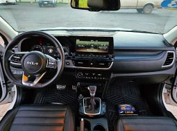 Kia 2023 lleno