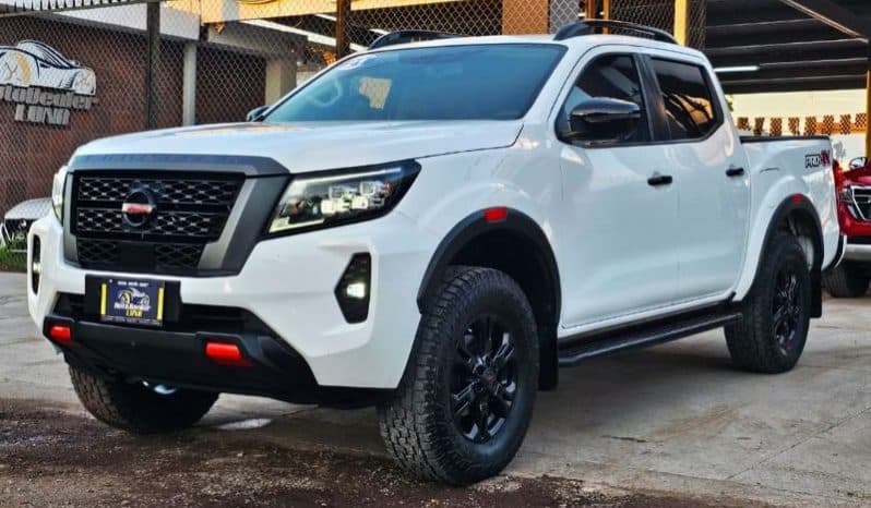 Nissan Frontier 2021 lleno