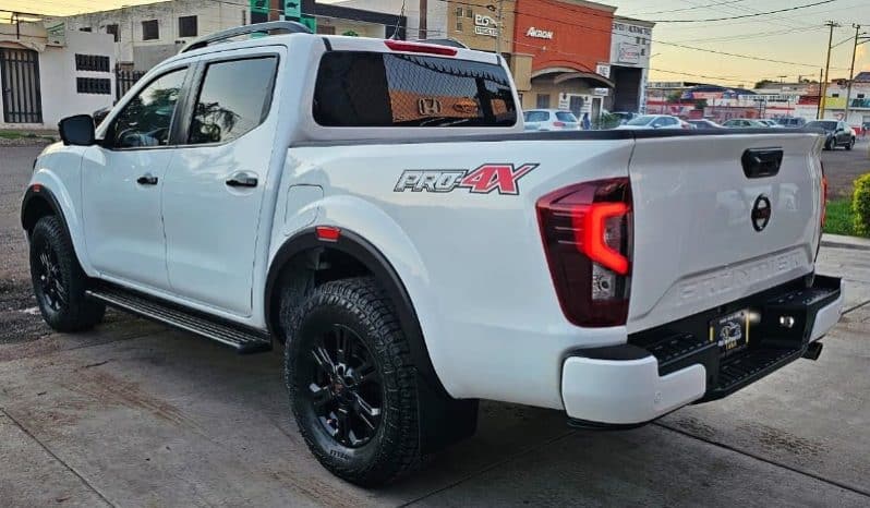 Nissan Frontier 2021 lleno