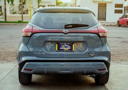 Nissan Kicks 2023 lleno