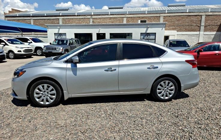 Nissan Sentra 2016 lleno