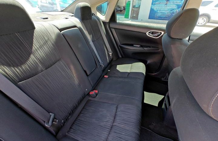Nissan Sentra 2016 lleno
