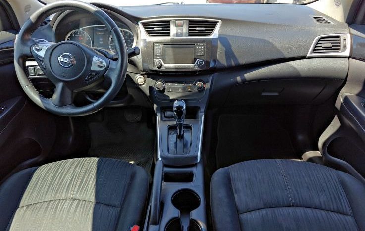 Nissan Sentra 2016 lleno