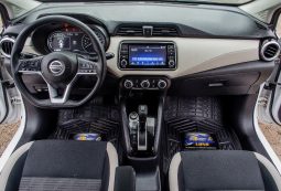 Nissan Versa 2022 lleno