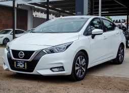 Nissan Versa 2022 lleno