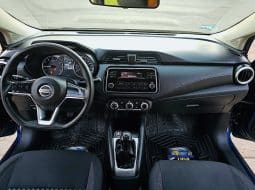 Nissan Versa 2020 lleno