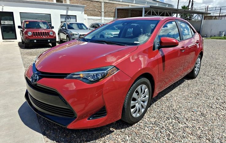 Toyota Corolla 2017 lleno